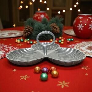 Petrina Argentina VTG Pewter 3 Shell Compartment Serving Nut Tray With Holder